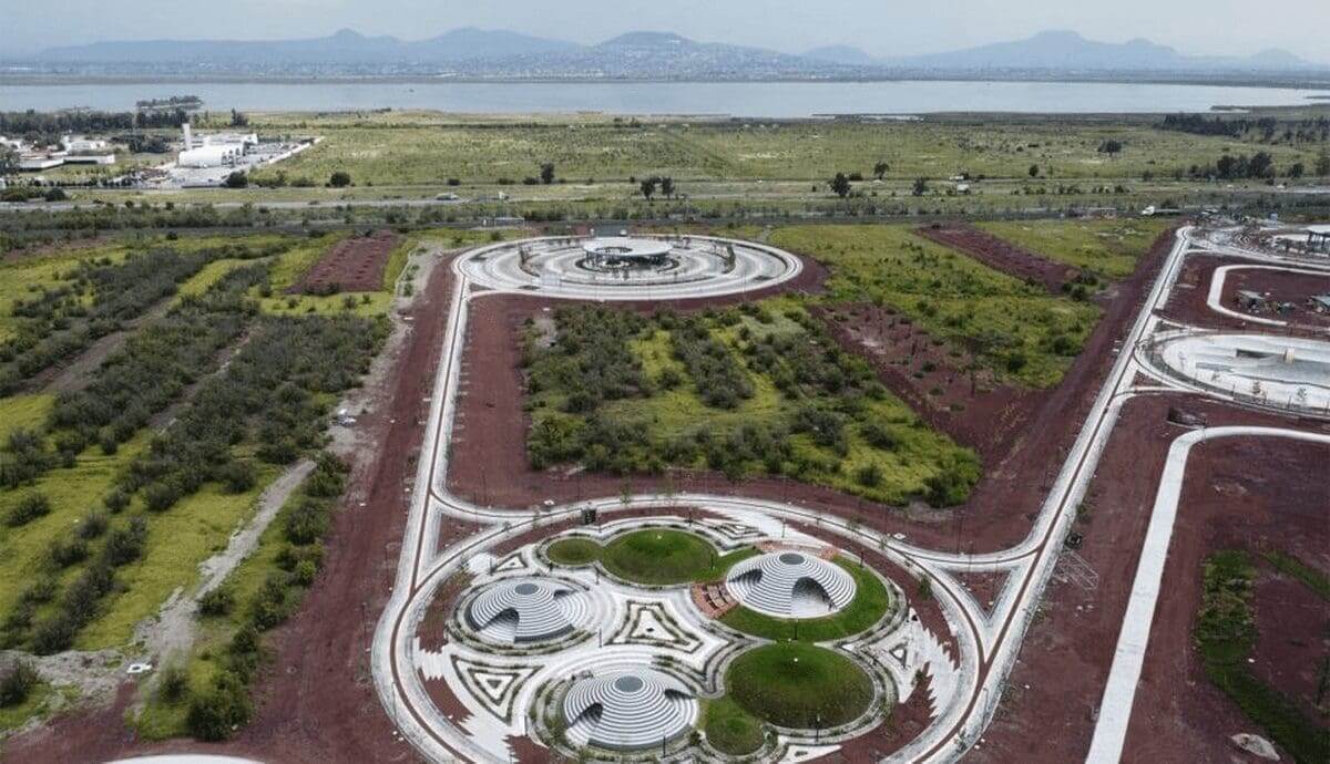 Aerial view of a park outside of mexico city that serves as a climate adaptation model.