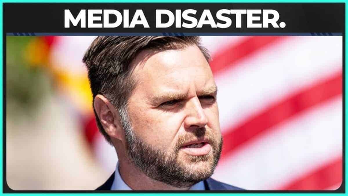 Jd vance in front of an american flag