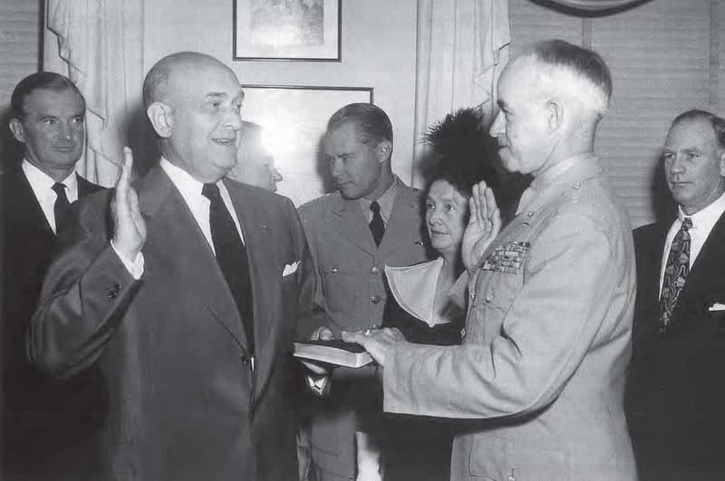 Chairman of the joint chiefs omar n bradley being sworn in as first joint chiefs of staff