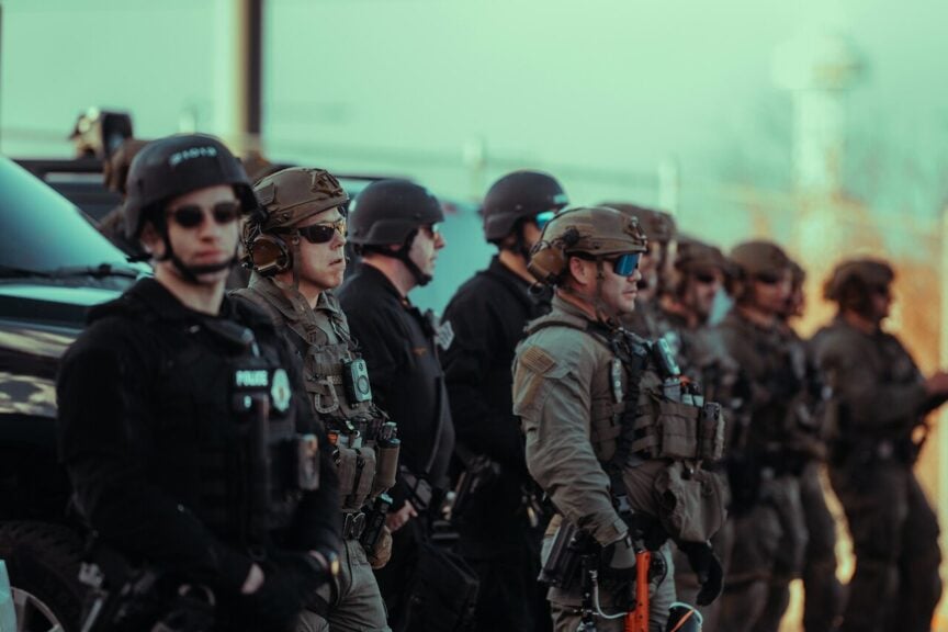Ice arrests law enforcement at immigration protests in Colorado